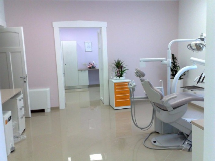 dentisti-fiume-Studio-dentistico-Bukmir-1